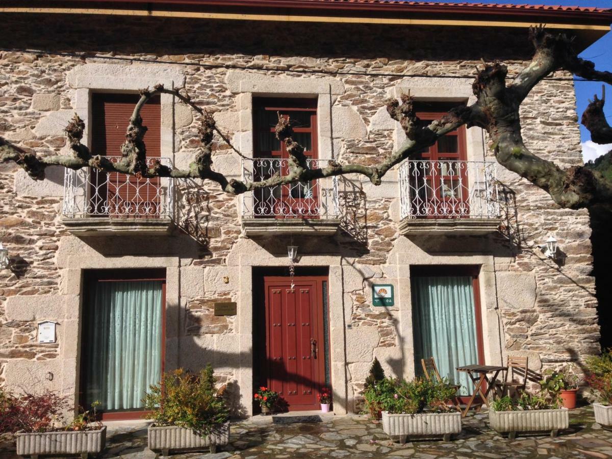 Casa Alpargateiro Guest House Os Peares Exterior photo